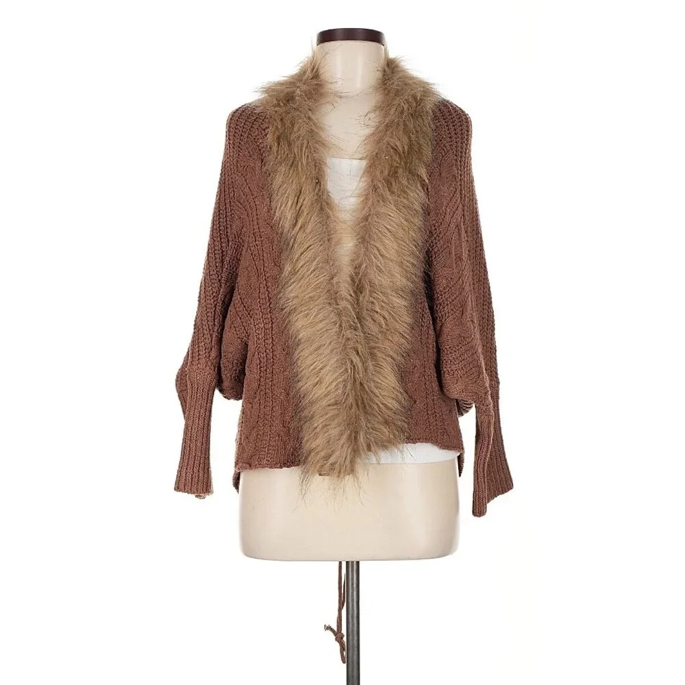 Faux Fur Trim Brown Cable Knit Cardigan | Boho Grunge Fairy Cottagecore Cozycore - Picture 2 of 16